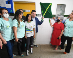 Regina Sousa inaugura reforma em escola na zona sul de Teresina