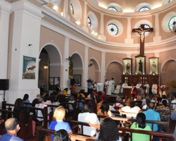 Igreja São Benedito recebe primeira missa após restauração