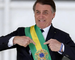 Bolsonaro irá aos Estados Unidos e não passará faixa presidencial para Lula