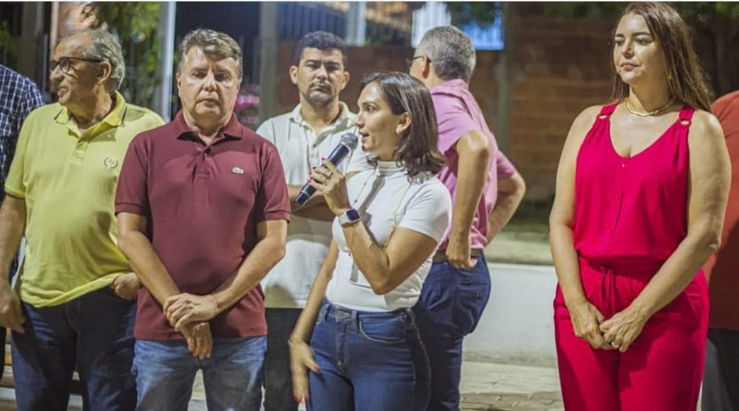 Prefeito João Luiz e deputada estadual Janaína Marques inauguram Praça  - Imagem 5