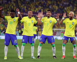 Brasil goleia Coreia do Sul por 4 a 1 e avança às quartas de final na Copa