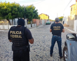 Operação cumpre 32 mandados contra organização criminosa no Piauí e Ceará