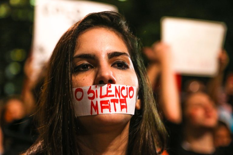 Projeto visa coibir violência contra mulher (Paulo Pinto/Agência PT)