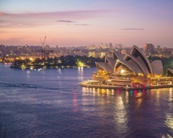 Austrália reabre fronteiras para turistas com esquema vacinal completo