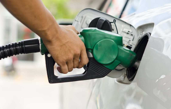 Petrobras anuncia aumento de 18,7% na gasolina a partir de amanhã