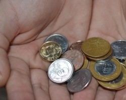 Valores a receber: brasileiros esperavam 'fortuna' e encontram centavos