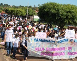Cajazeiras do Piauí: caminhada de conscientização contra o racismo