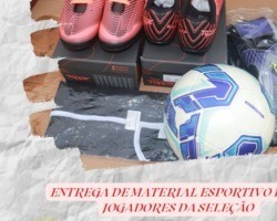 Prefeito Ítalo entrega material esportivo para os jogadores da Seleção 