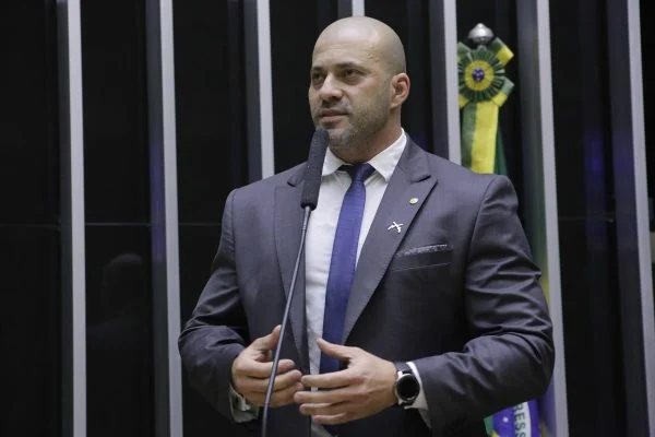Silveira diz que decisão de Moraes é inadmissível: (Foto: Paulo Sérgio/ Câmara dos deputados)