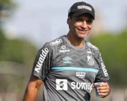 Santos finaliza preparação para enfrentar o Fluminense-PI nesta terça (08)