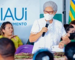 Regina Sousa desobriga uso de máscara em municípios 'elegíveis' do Piauí