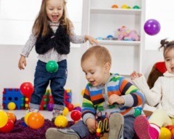 Brinquedos ajudam no desenvolvimento de crianças com autismo