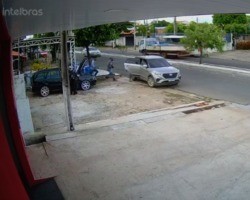 Vídeo mostra dono de bar sendo executado a tiros no bairro Aeroporto