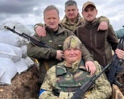 Ganhador da Bola de Ouro junta-se ao exército da Ucrânia contra Putin