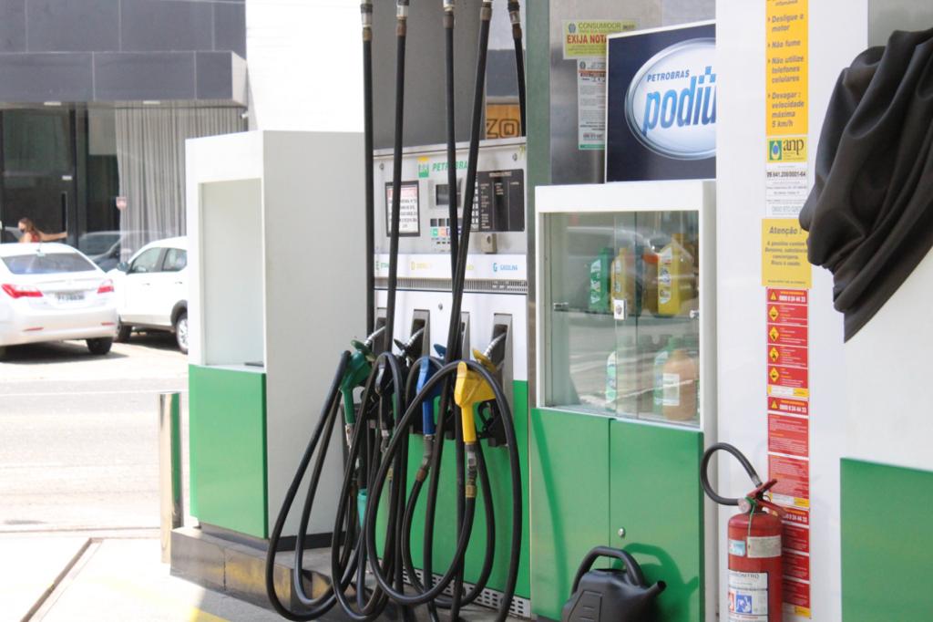 Procon autua 66 postos de gasolina no Piauí (Foto: Raissa Morais)