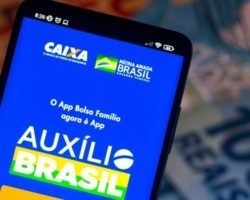 Quase 25 mil famílias estão na fila para receber Auxílio Brasil no Piauí