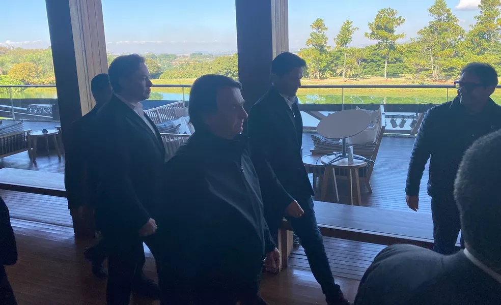 Jair Bolsonaro se encontra com Elon Musk em Porto Feliz (SP) — Foto: Arquivo Pessoal 