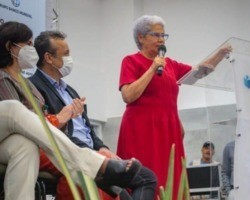 Regina Sousa sanciona lei cria Política de Valorização da Mulher do Campo