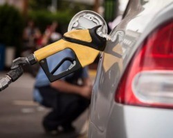 Preço do diesel supera o da gasolina pela primeira vez, diz  ANP