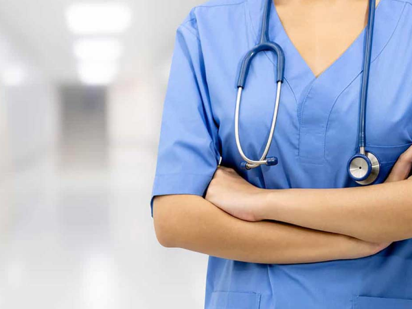 Piso salarial de enfermeiros é aprovado em 1º turno na Câmara