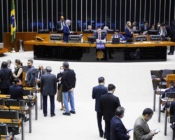 Congresso retoma compensação a estados por perdas com o ICMS