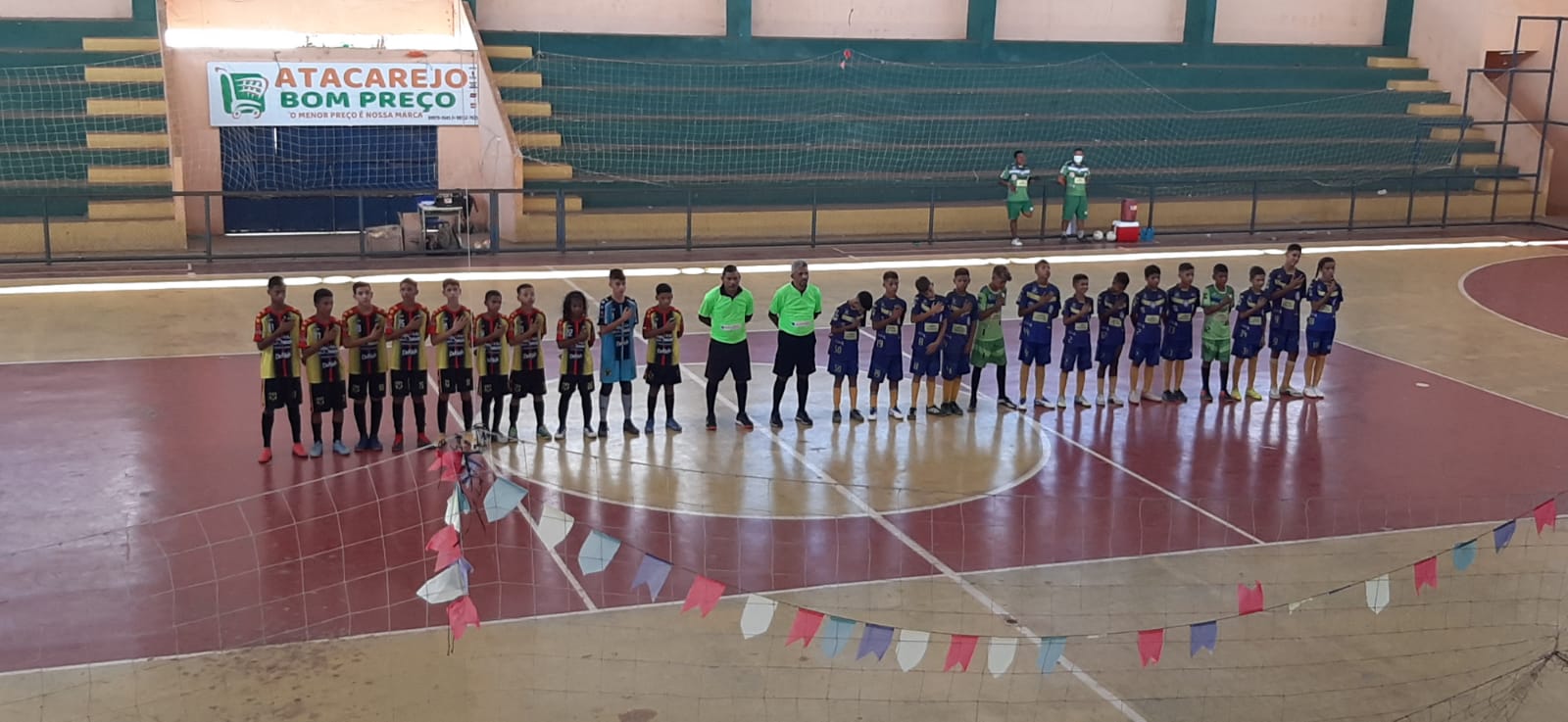 Esperantina sediou jogos do circuito Piauí e Maranhão de futsal - Imagem 1