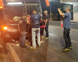 Dono de ônibus de banda de forró é preso acusado de tráfico em Teresina