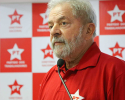 Lula participa de ato hoje em Teresina e PT espera até 40 mil pessoas 