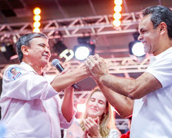 Gil Carlos reúne cerca de 3 mil pessoas em lançamento de campanha 