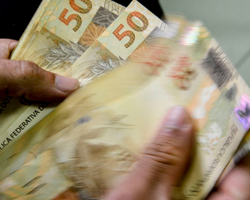 Auxílio Brasil de R$ 600 começa a ser pago nesta terça-feira, 9