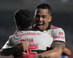 São Paulo goleia o Avaí em último teste antes da final da Sul-Americana 
