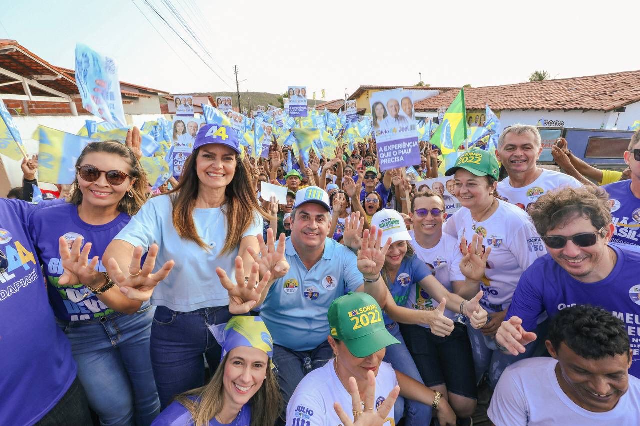 Iracema Portella e o ministro Ciro Nogueira em Buriti dos Lopes (Divulgação)