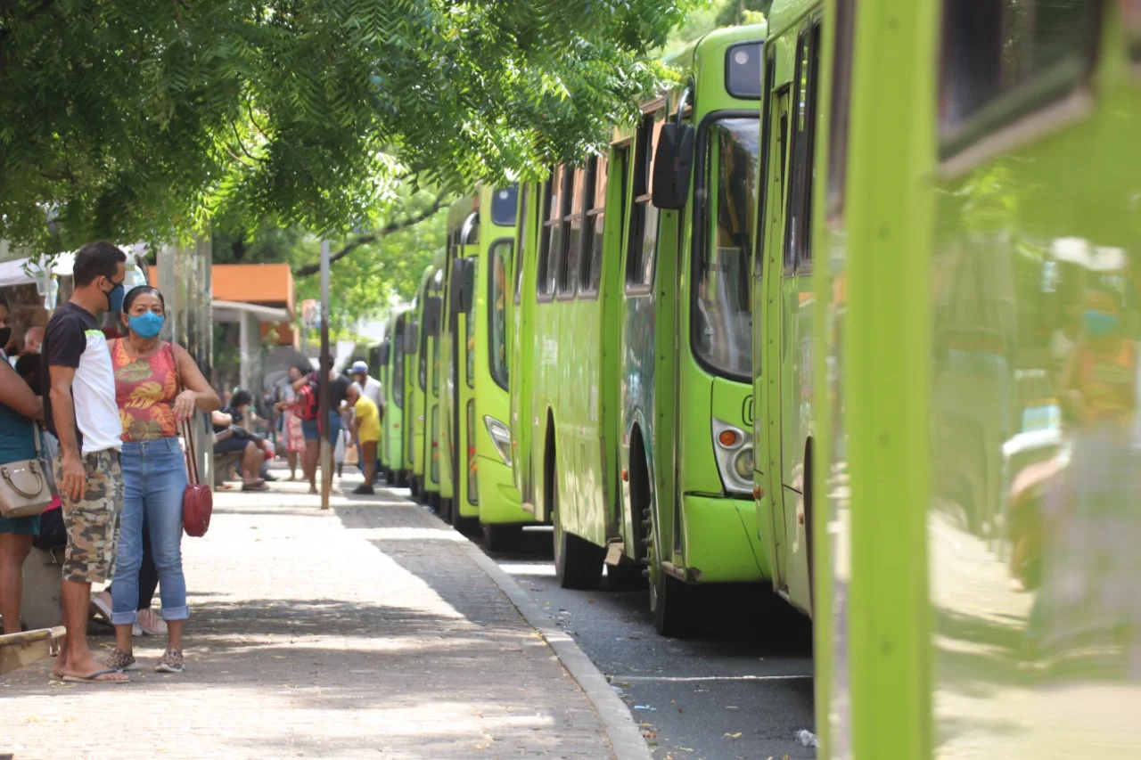 Prefeitura Municipal de Teresina garante que vai reforçar frota de ônibus. Crédito: Raíssa Morais.