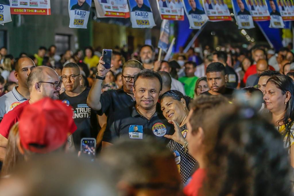 Fábio Abreu encerra campanha em Teresina confirmando que será um dos mais votados
