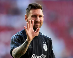 Mansão de R$ 56 milhões de Messi pode ser demolida por falta de licença