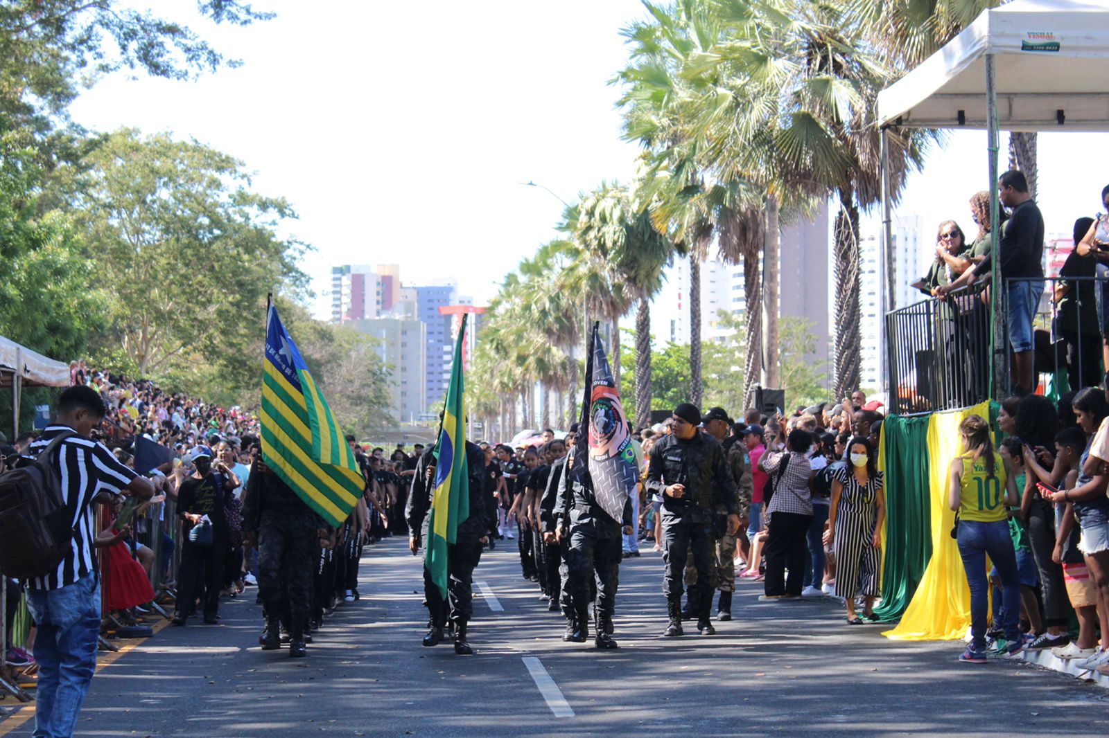 Desfile de 7 de setembro reúne cerca de 40 mil pessoas em Teresina - Imagem 15