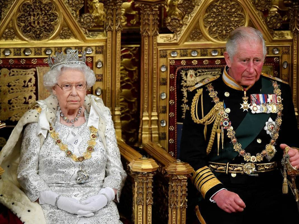 Morre rainha Elizabeth II: Charles se pronuncia como rei pela primeira vez