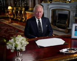 Rei Charles III faz seu 1º discurso: “Vou tentar servir com lealdade”