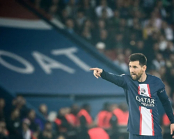 Lionel Messi se aproxima de renovação com PSG com salário astronômico
