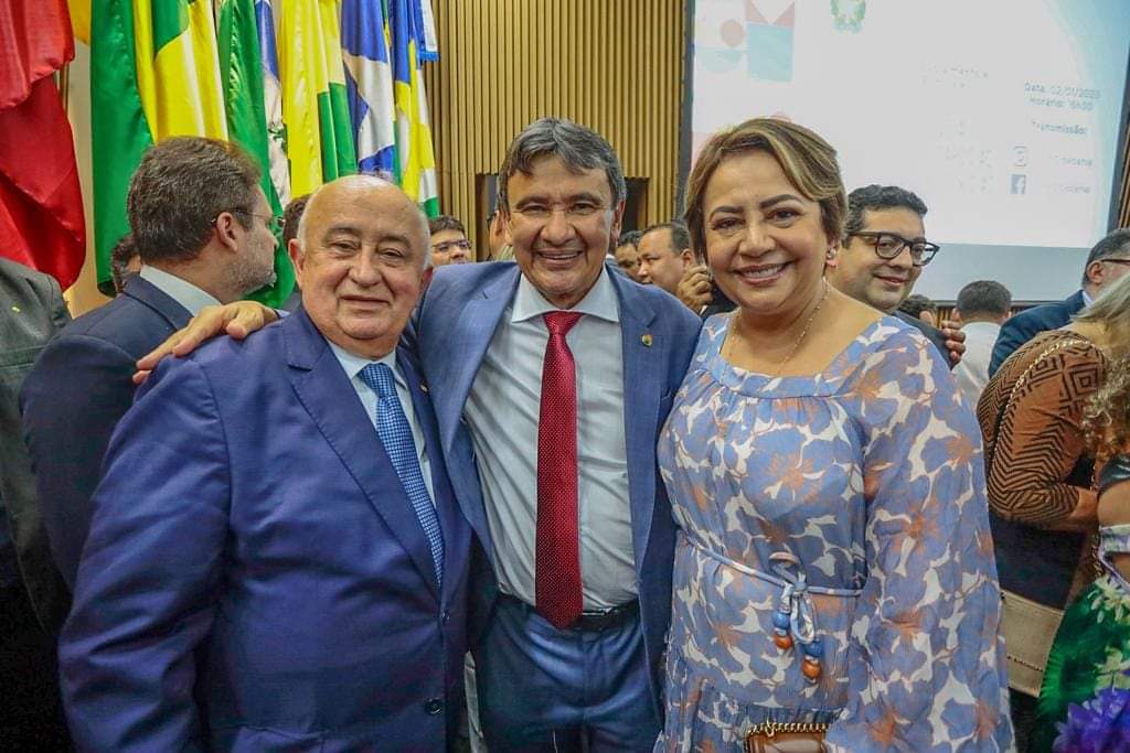 Prefeito João Luiz participa da posse do Ministro Wellington Dias  - Imagem 3
