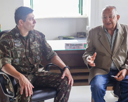 Dr.Pessoa pede ajuda ao Exército para agilizar ações de combate à dengue