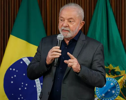 Lula realiza triagem para retirada de “bolsonarista raiz” do governo
