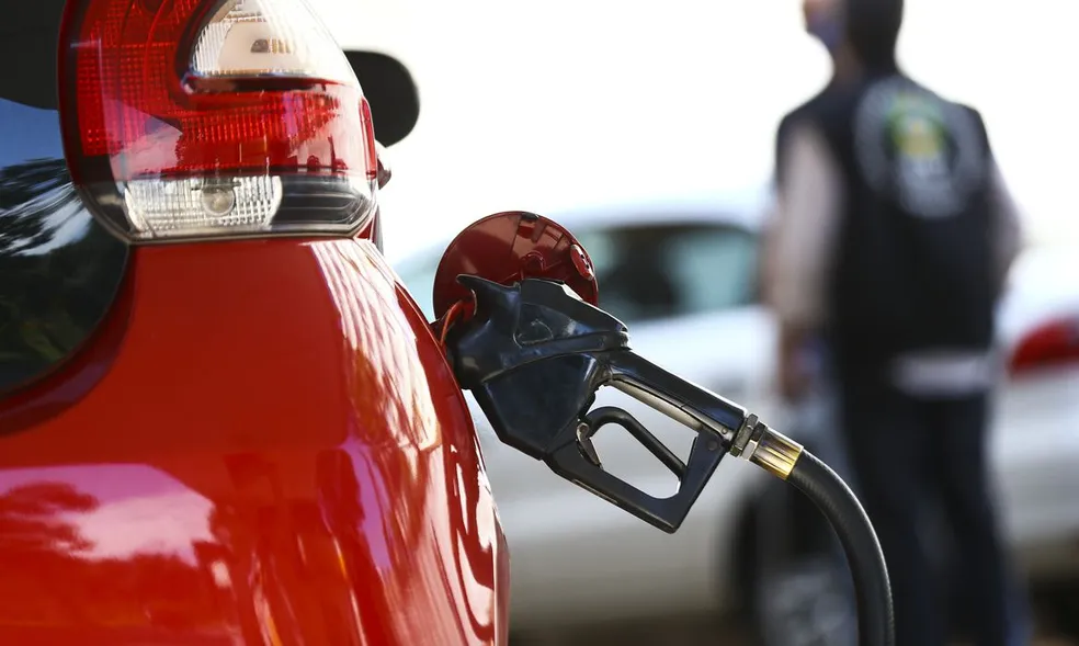 Preço da gasolina fica estável na semana Foto:  Marcelo Camargo/Agência Brasil