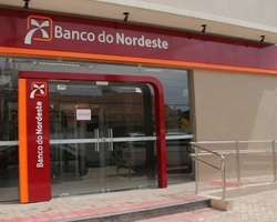 Banco do Nordeste põe à venda imóveis no Piauí e mais nove estados