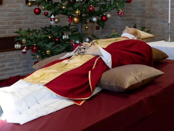 3 fatos que explicam por que o funeral do papa Bento 16 é inédito