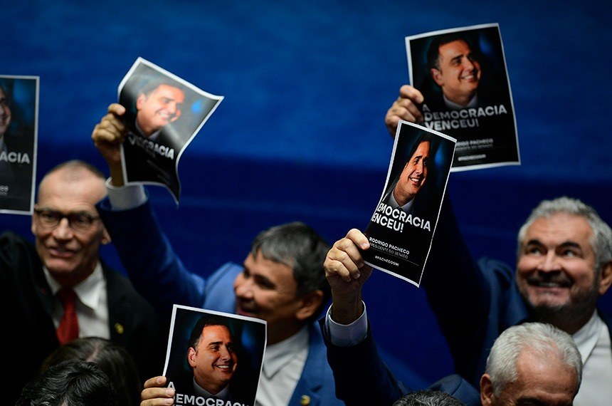 Wellington Dias e outros senadores comemoram vitória de Rodrigo Pacheco Foto: Jefferson Rudy/Agência Senado