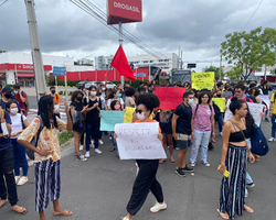 Caso Janaína Bezerra: Alunos fazem 3º dia de protesto pela morte da jovem