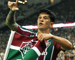 Com dois gols de Cano, Fluminense vence o time do Vasco 