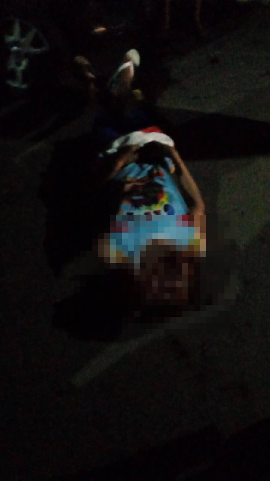 Jovem é assassinado a tiros durante bloquinho no centro de Lagoa do Piauí (Foto: Reprodução/ Whastapp)