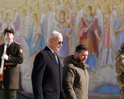Biden faz viagem surpresa a Kiev, na Ucrânia, e anuncia ajuda 